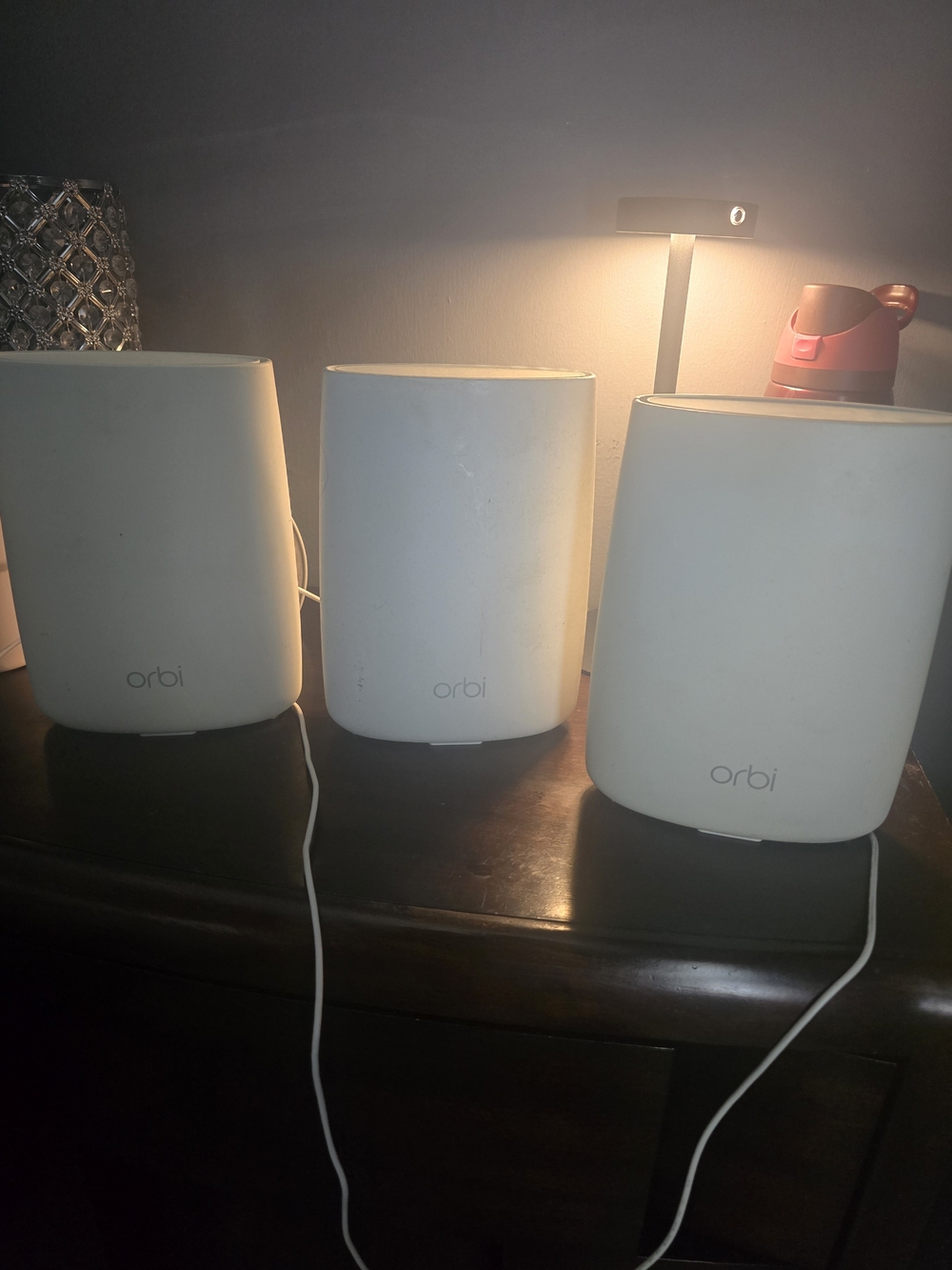 NETGEAR Orbi WiFi Mesh System – RBR50 + 2 RBS50